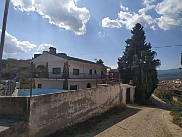 Imagen 1 Venta de casa con piscina en Pedralba